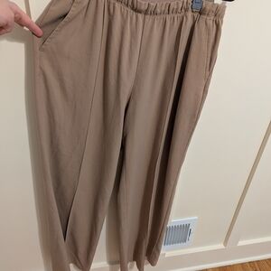 Women's Wide Legged Tan Pants